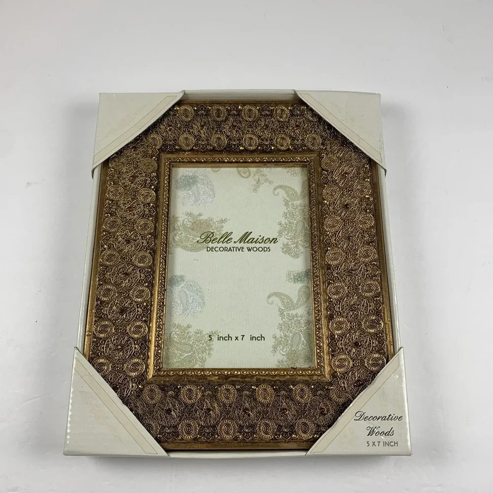 Belle Maison Decorative Woods Metallic Gold Embossed & Jeweled 5x7in Frame 6134